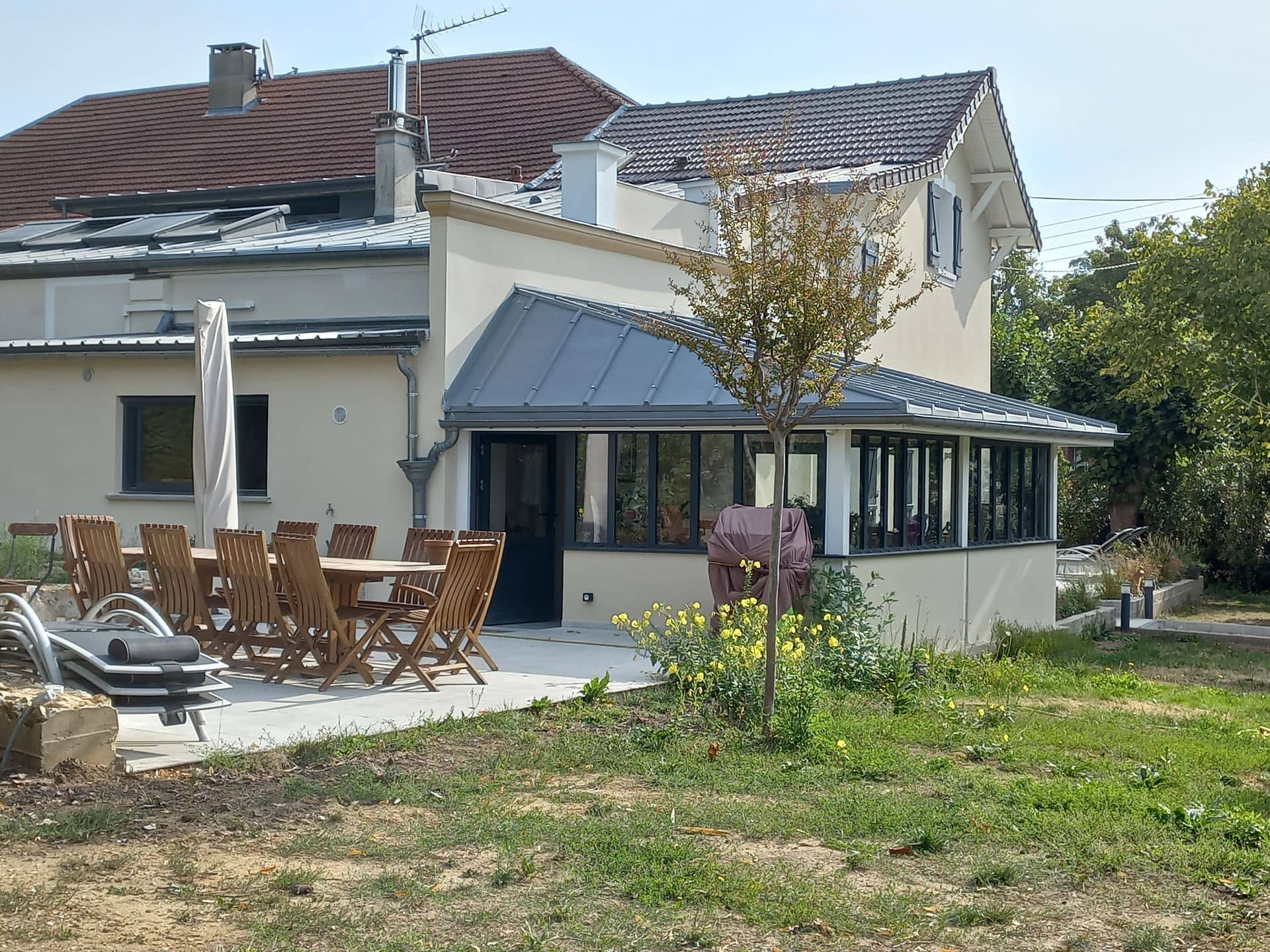 Extension et terrasse côté jardin